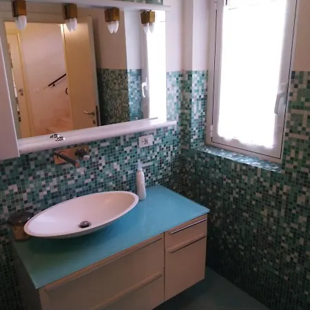 Casa San Giorgio House * アックアヴィーヴァ・ピチェーナ