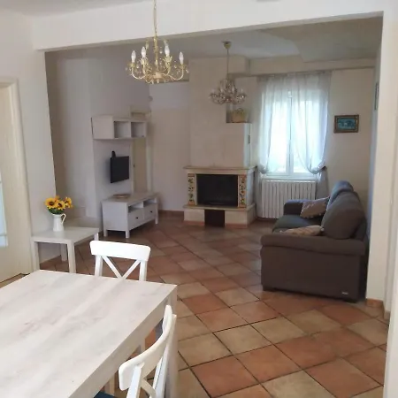 Casa San Giorgio House Acquaviva Picena