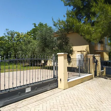Casa San Giorgio House אקווביבה פיצ'נה